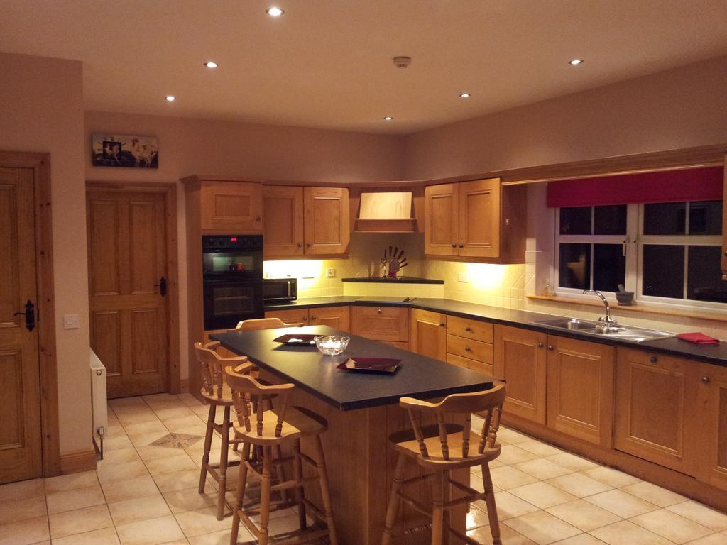 Villa Rosswood House Donegal Town Exterior foto